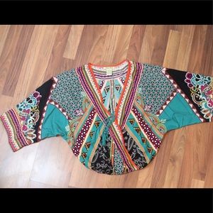 Flying Tomato Wrap Print Blouse Sz M